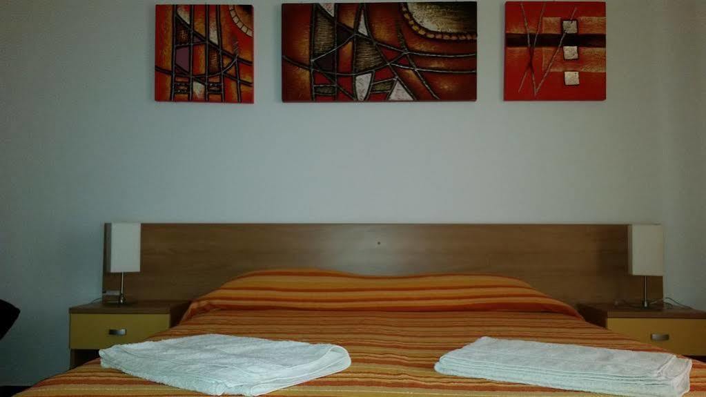 Il Giardino Di Ausonia Bed and Breakfast Reggio di Calabria Eksteriør billede